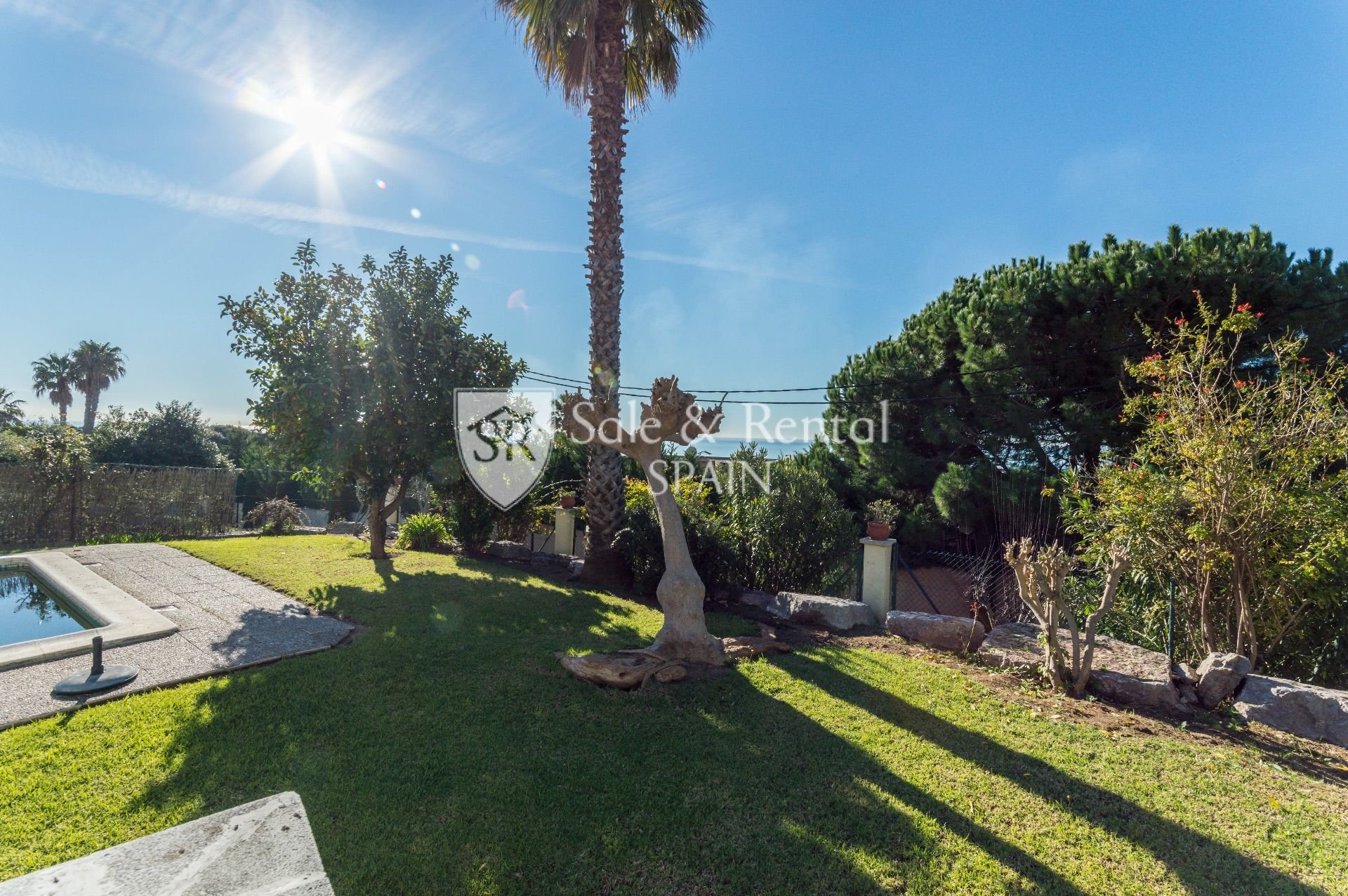 Hus i Lloret de Mar, Girona, Spanien 7 sovrum, 259 kvm. Nr. 166468