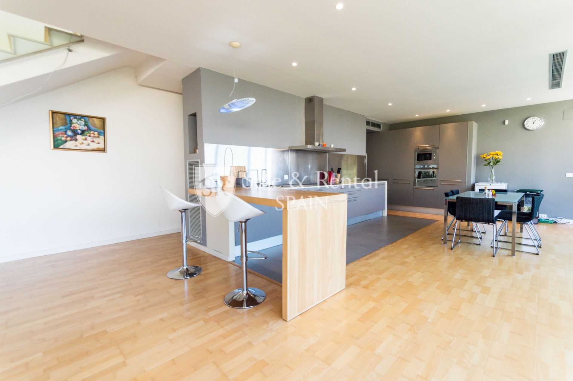 Talo Lloret de Mar, Girona, Espanja 4 makuuhuonetta, 240 m2 No. 166469