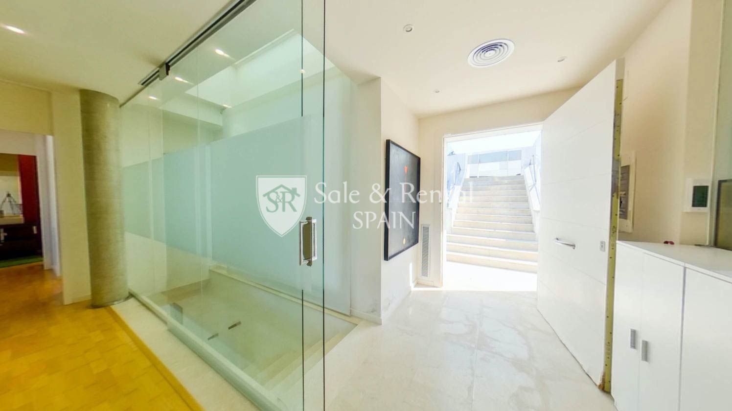 Talo Lloret de Mar, Girona, Espanja 4 makuuhuonetta, 240 m2 No. 166469