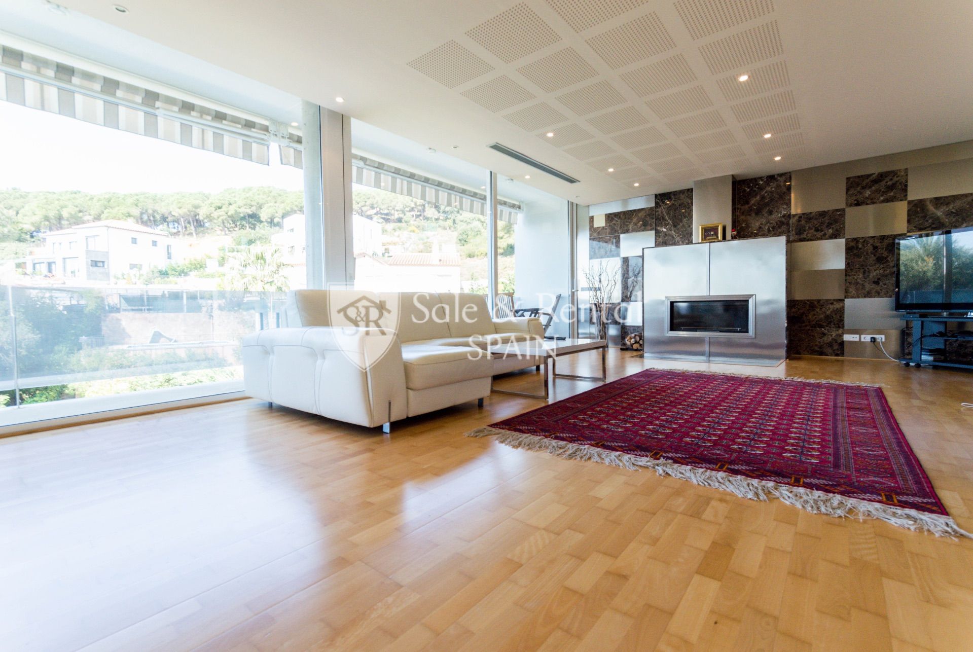 Talo Lloret de Mar, Girona, Espanja 4 makuuhuonetta, 240 m2 No. 166469