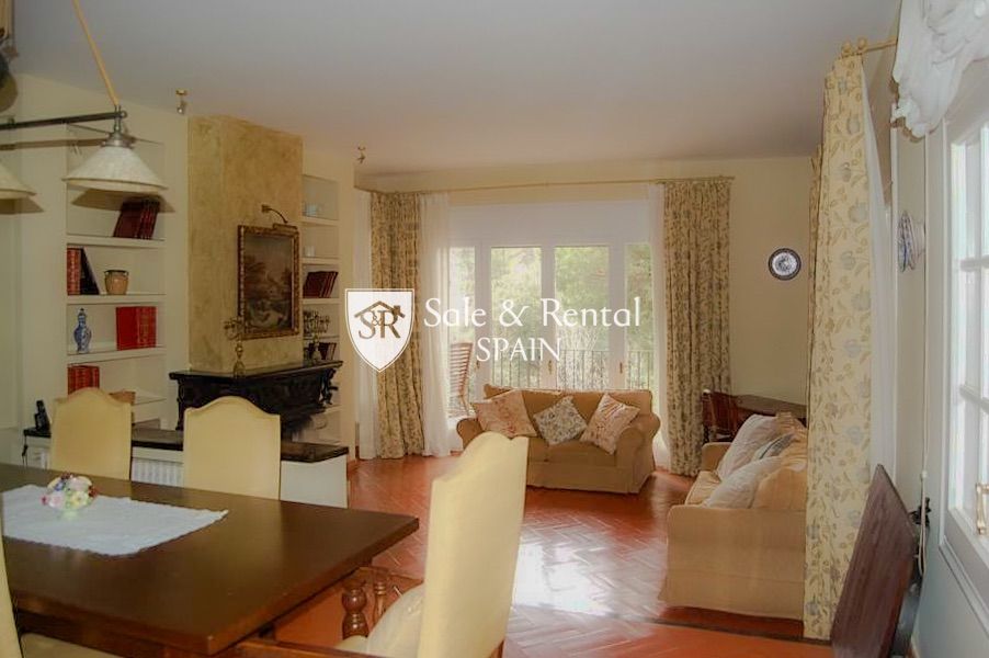Casa a Lloret de Mar, Girona, Spagna 6 camere da letto, 240 mq. N° 166467