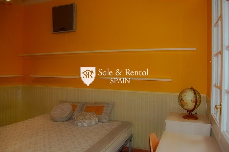 Casa a Lloret de Mar, Girona, Spagna 6 camere da letto, 240 mq. N° 166467