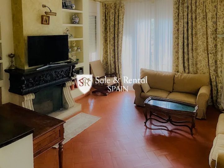 Casa a Lloret de Mar, Girona, Spagna 6 camere da letto, 240 mq. N° 166467