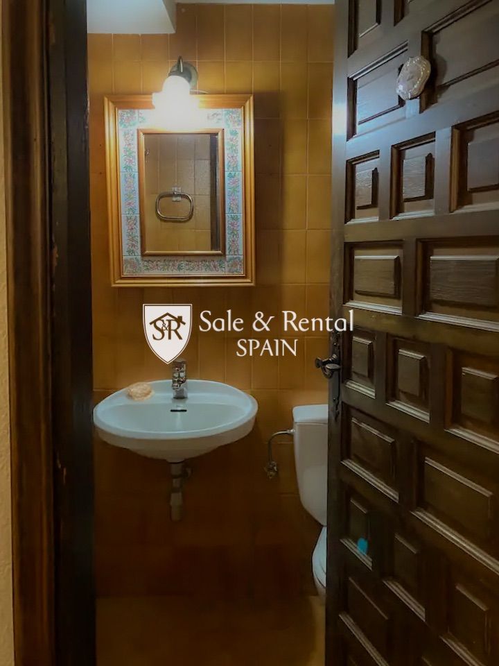 Casa a Lloret de Mar, Girona, Spagna 6 camere da letto, 240 mq. N° 166467