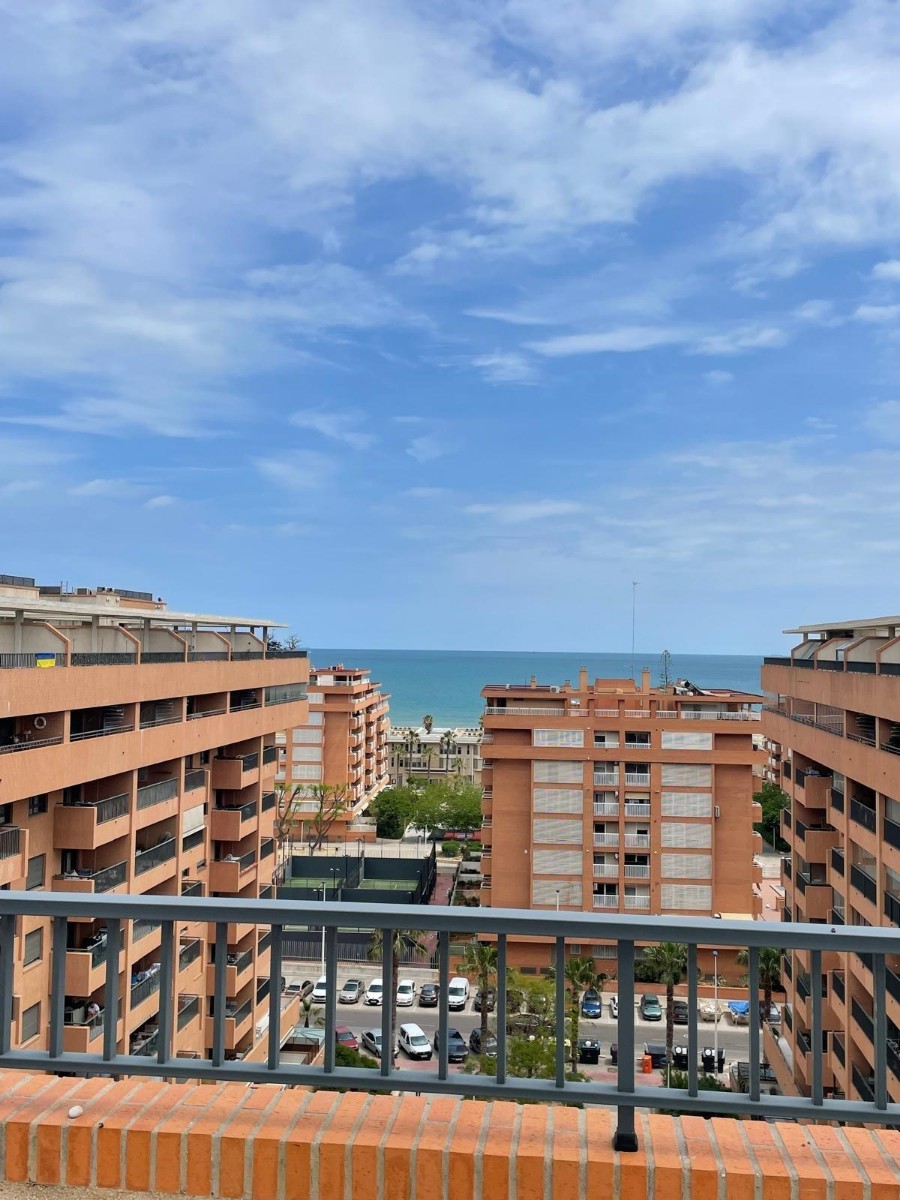 Lägenhet i Valencia, Spanien 3 sovrum, 320 kvm. Nr. 133323