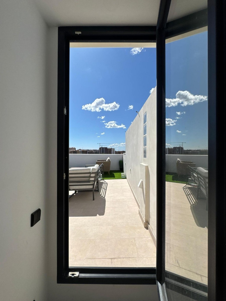 Appartamento a Valencia, Spagna 2 camere da letto, 68 mq. N° 133325