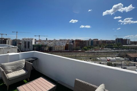 Apartamento en Valencia, València, España 2 dormitorios, 68 m2 No. 133325