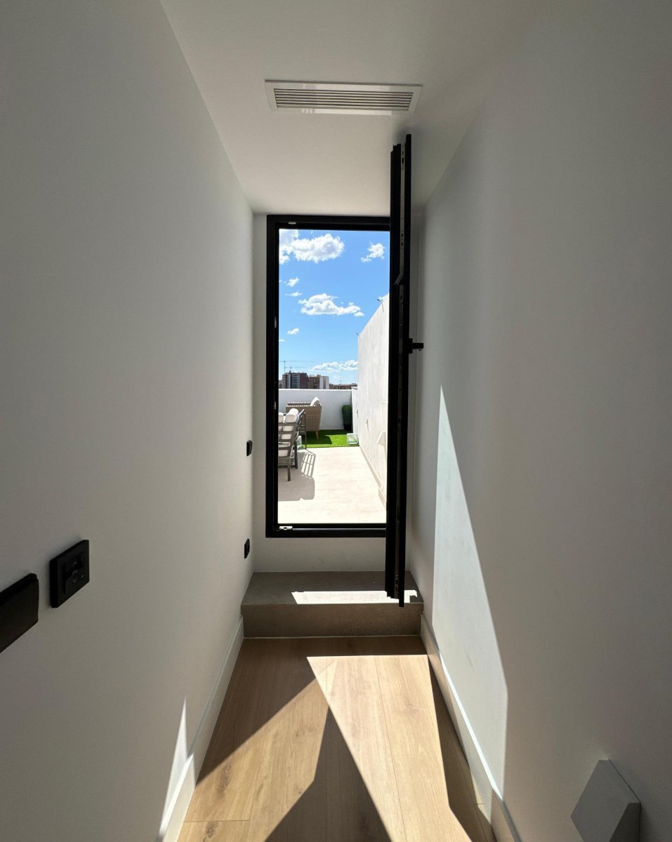 Appartamento a Valencia, Spagna 2 camere da letto, 68 mq. N° 133325