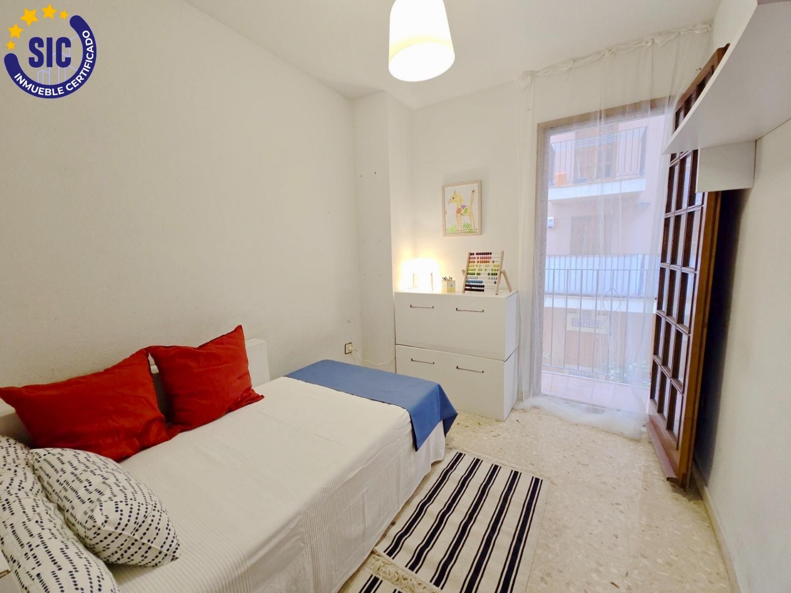 Apartment in Valencia, Spain 3 bedrooms, 82 sq.m. No. 133320
