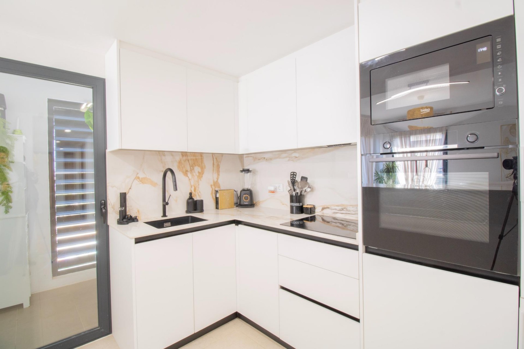 Apartamento en Valencia, València, España 3 dormitorios, 118 m2 No. 133324