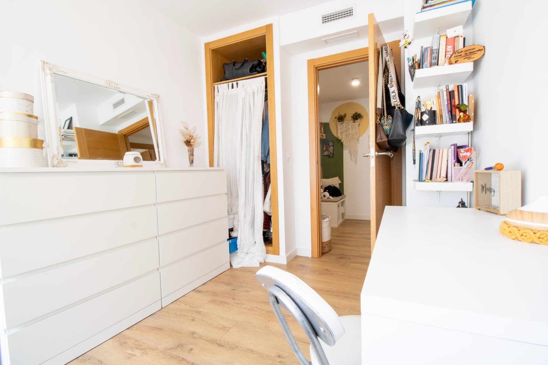 Apartamento en Valencia, València, España 3 dormitorios, 118 m2 No. 133324