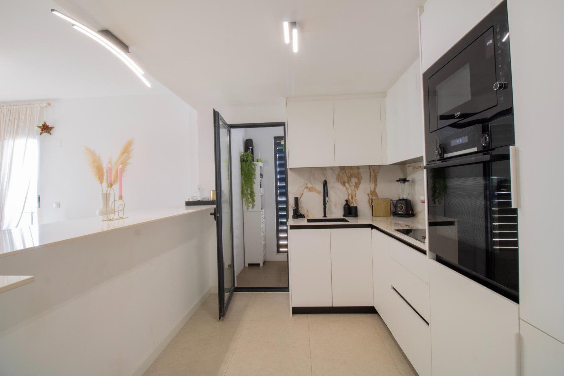 Apartamento en Valencia, València, España 3 dormitorios, 118 m2 No. 133324