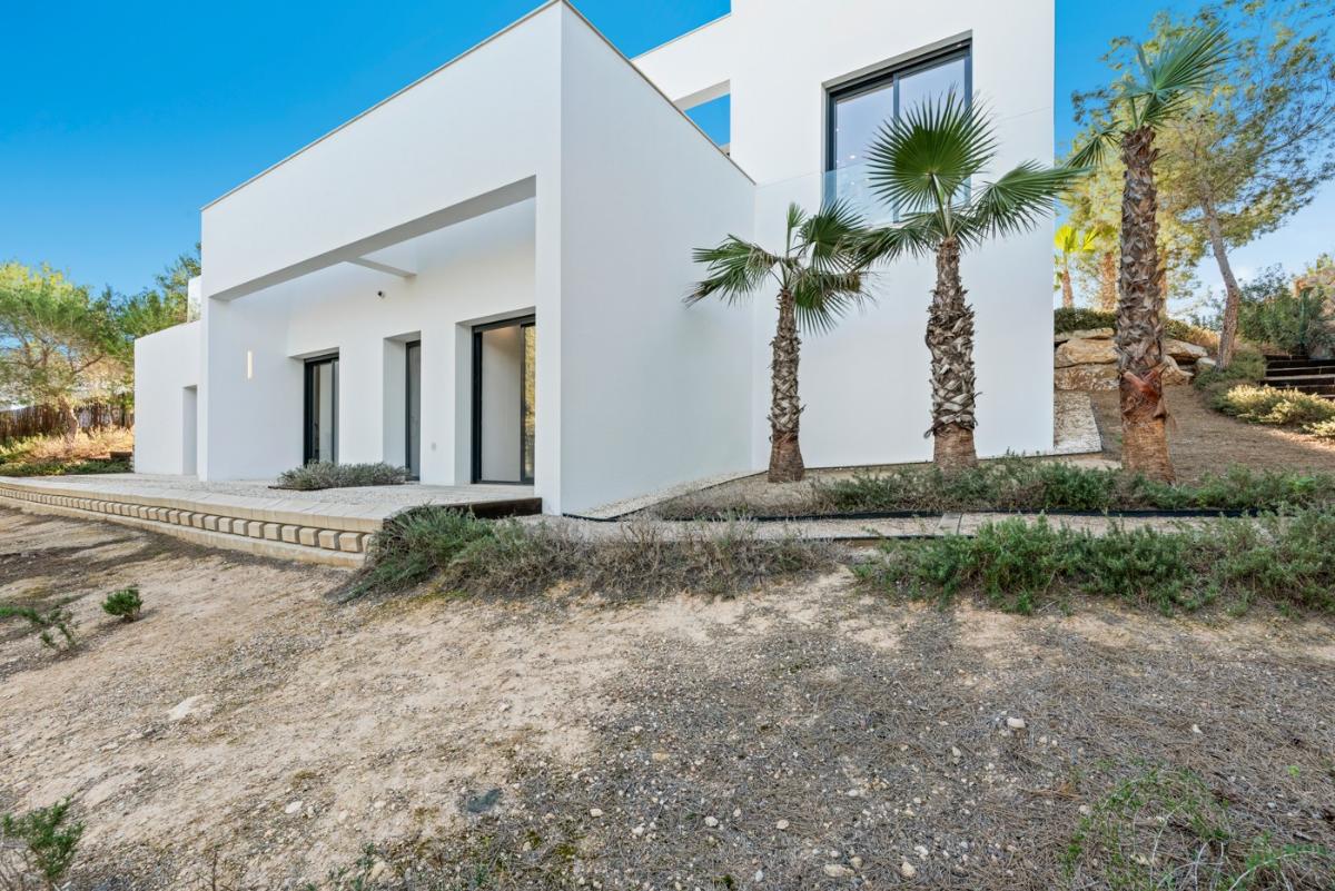 Villa i Alicante, Spanien 4 sovrum, 131 kvm. Nr. 149128