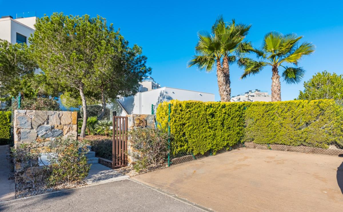 Villa i Alicante, Spanien 4 sovrum, 131 kvm. Nr. 149128