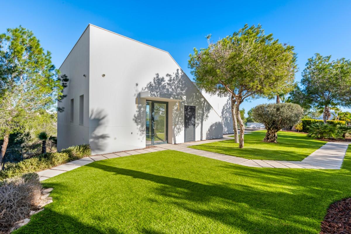 Villa i Alicante, Spanien 4 sovrum, 131 kvm. Nr. 149128