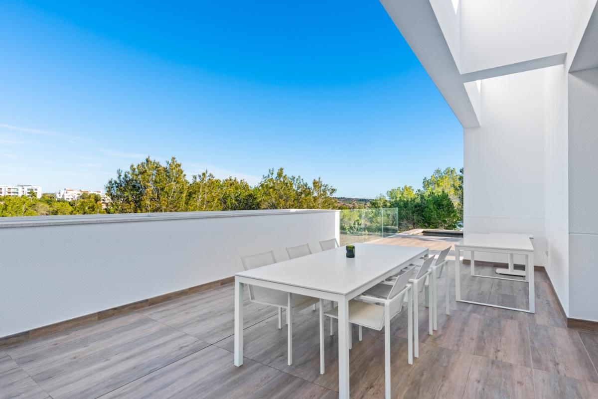 Villa i Alicante, Spanien 4 sovrum, 131 kvm. Nr. 149128
