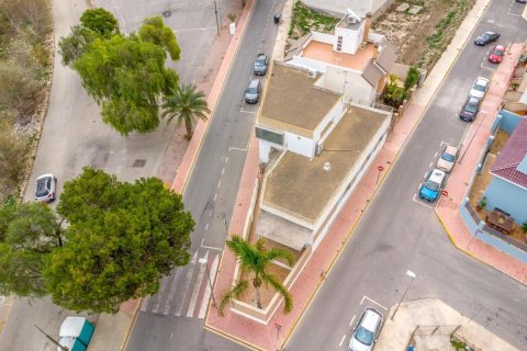 Villa a Rojales, Alicante, Spagna 4 camere da letto, 404 mq. N° 149126