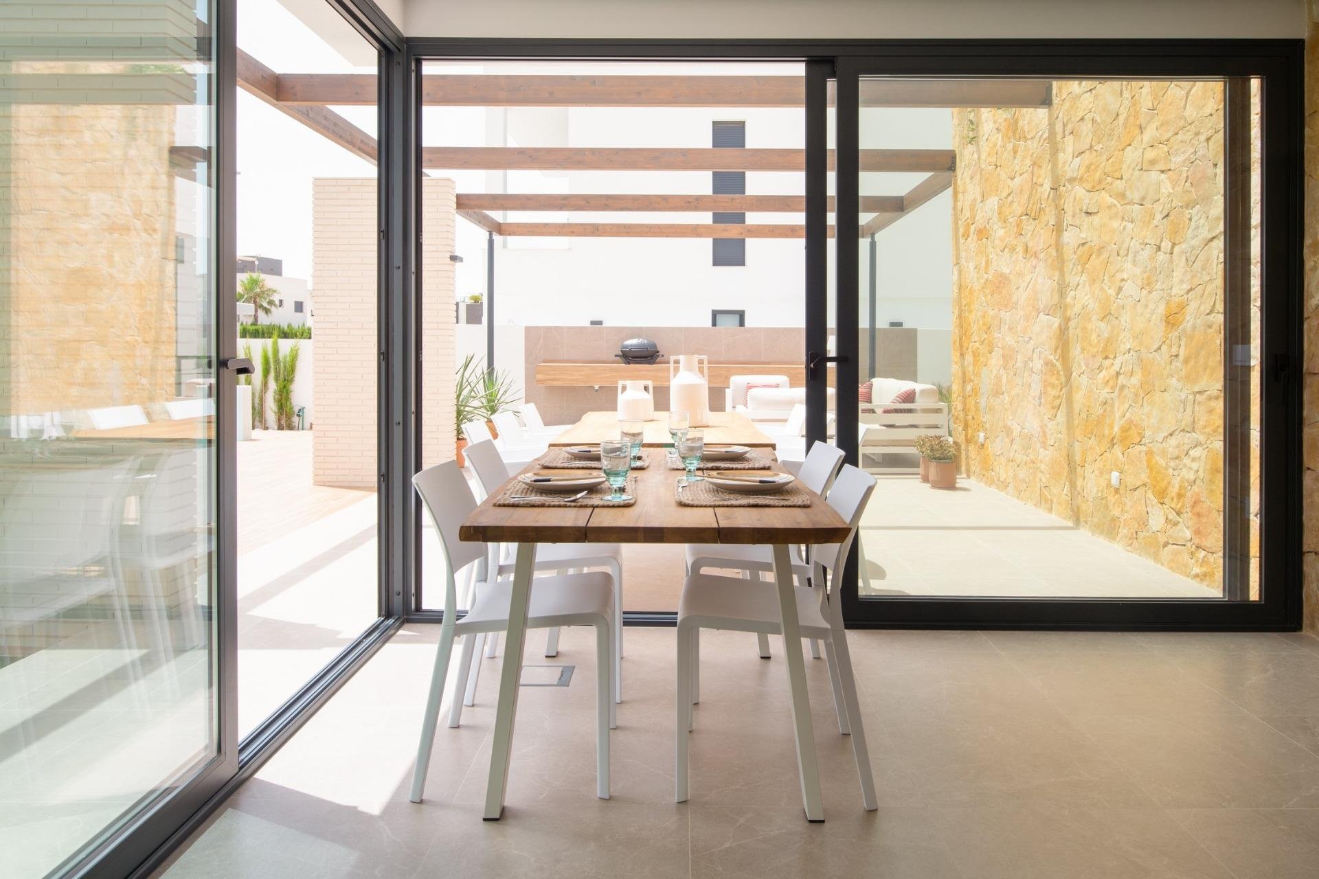 Villa à Dehesa De Campoamor, Alicante, Espagne 4 chambres, 196 m2 No. 136898