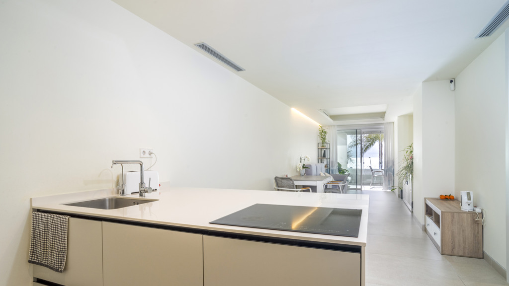 Wohnung in Estepona, Malaga, Spanien 1 Schlafzimmer, 85 m2 Nr. 113695