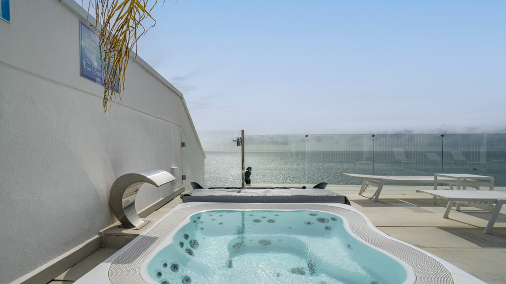 Wohnung in Estepona, Malaga, Spanien 1 Schlafzimmer, 85 m2 Nr. 113695