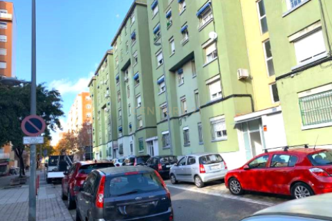 Huoneisto Sabadell, Barcelona, Espanja 4 makuuhuonetta, 87 m2 No. 191120