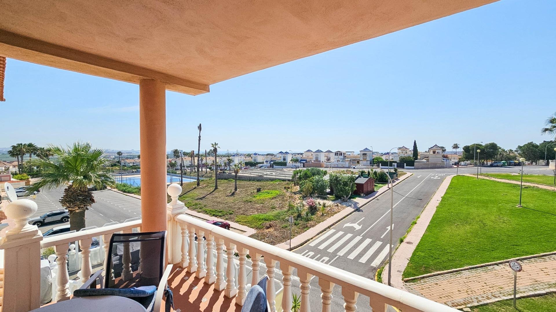 Bungalow à Los Altos, Alicante, Espagne 2 chambres, 90 m2 No. 189817