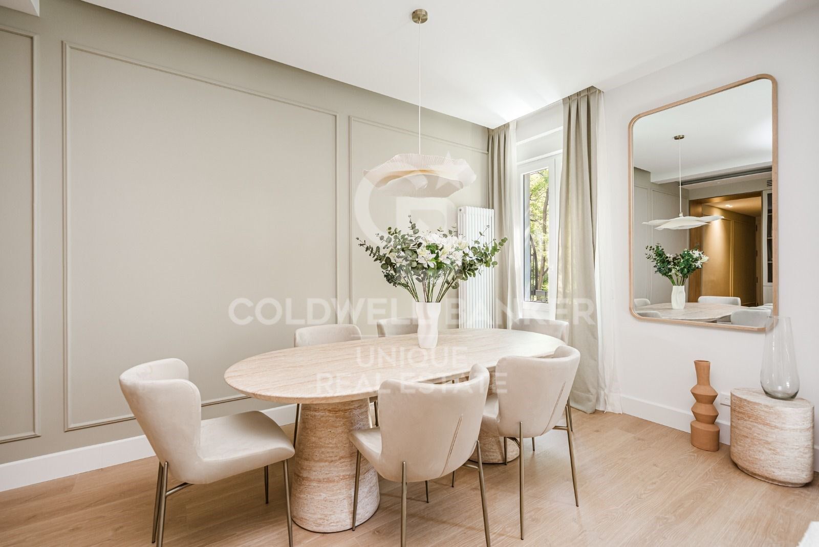 Apartment à Madrid, Espagne 3 chambres, 153 m2 No. 178469