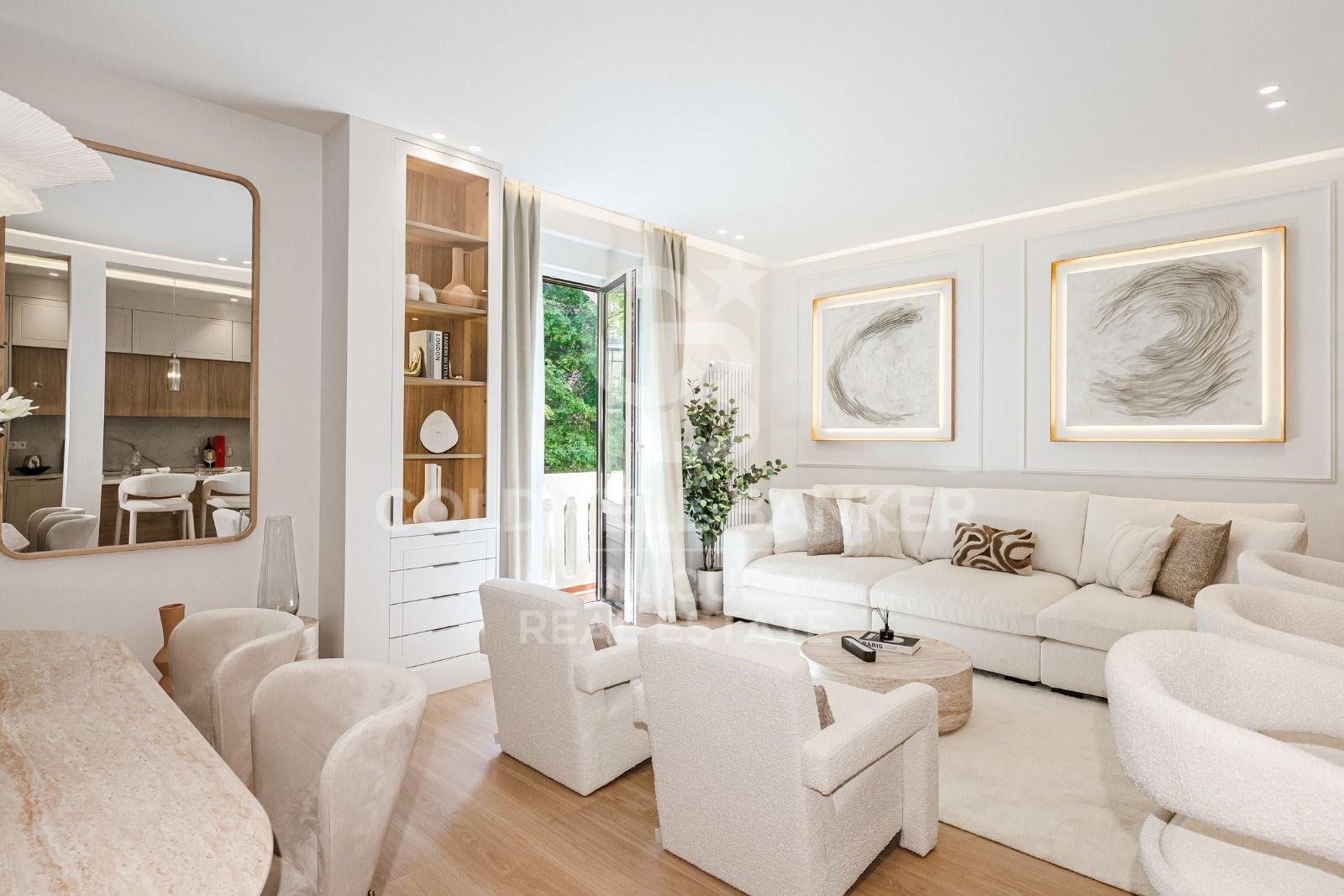 Apartment à Madrid, Espagne 3 chambres, 153 m2 No. 178469