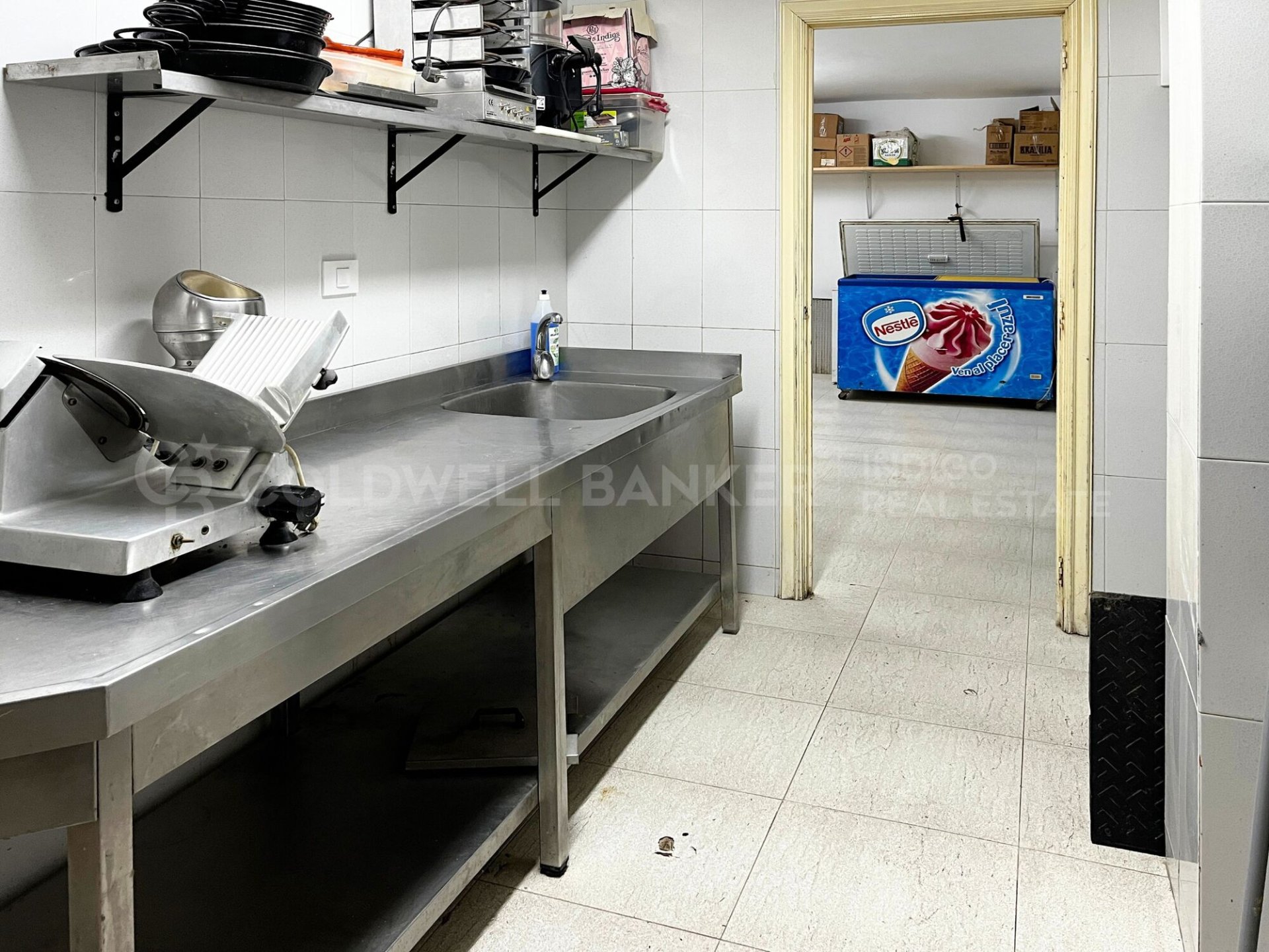 Commercial property à Nigran, Pontevedra, Espagne 190 m2 No. 160210