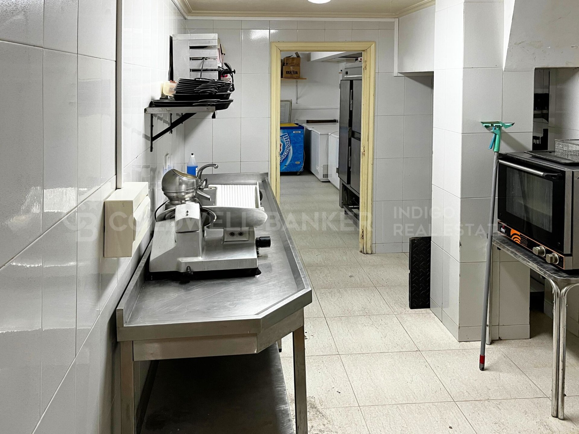 Commercial property à Nigran, Pontevedra, Espagne 190 m2 No. 160210