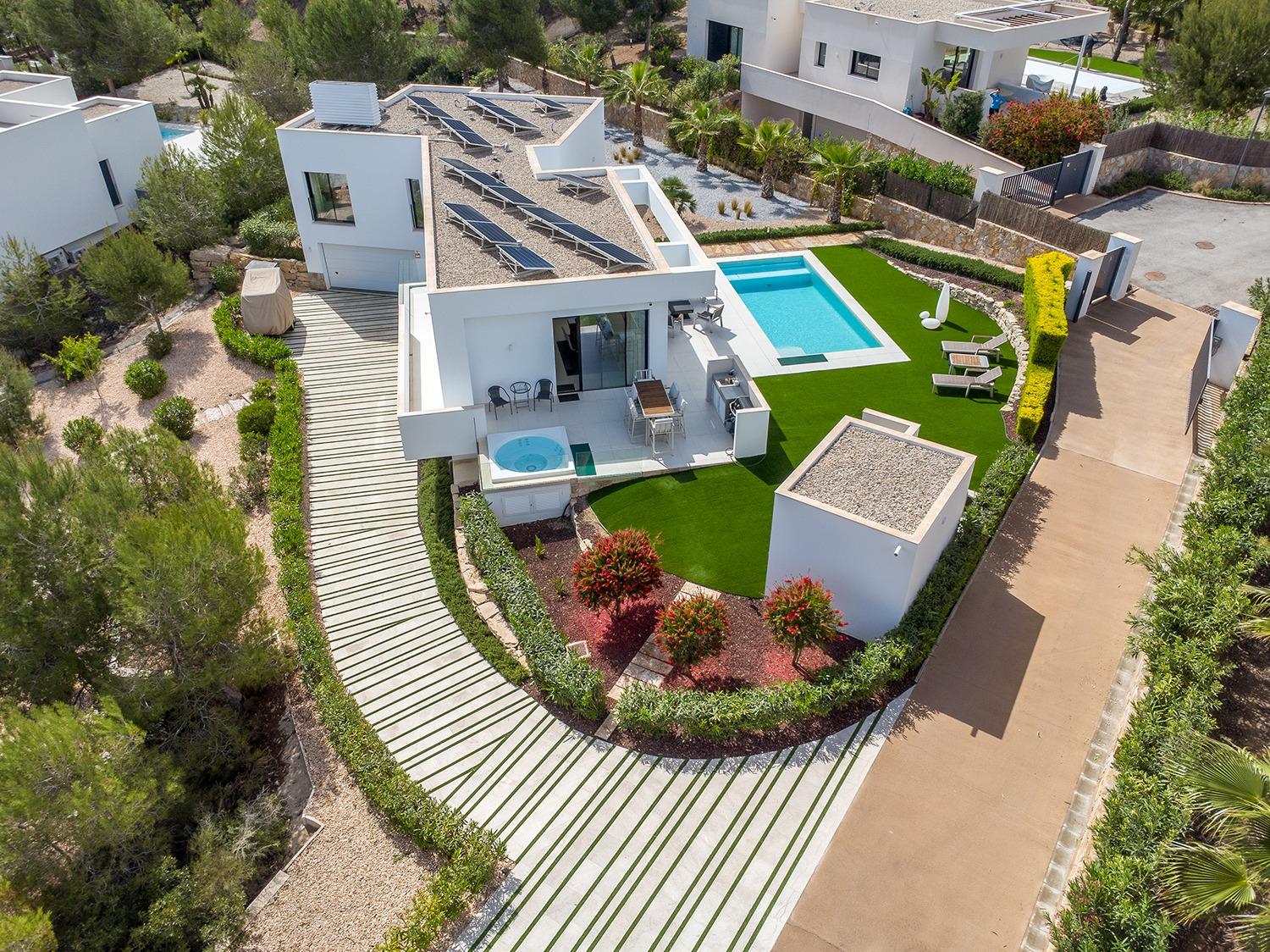 Villa en Orihuela, Alicante, España 4 dormitorios, 273 m2 No. 168742