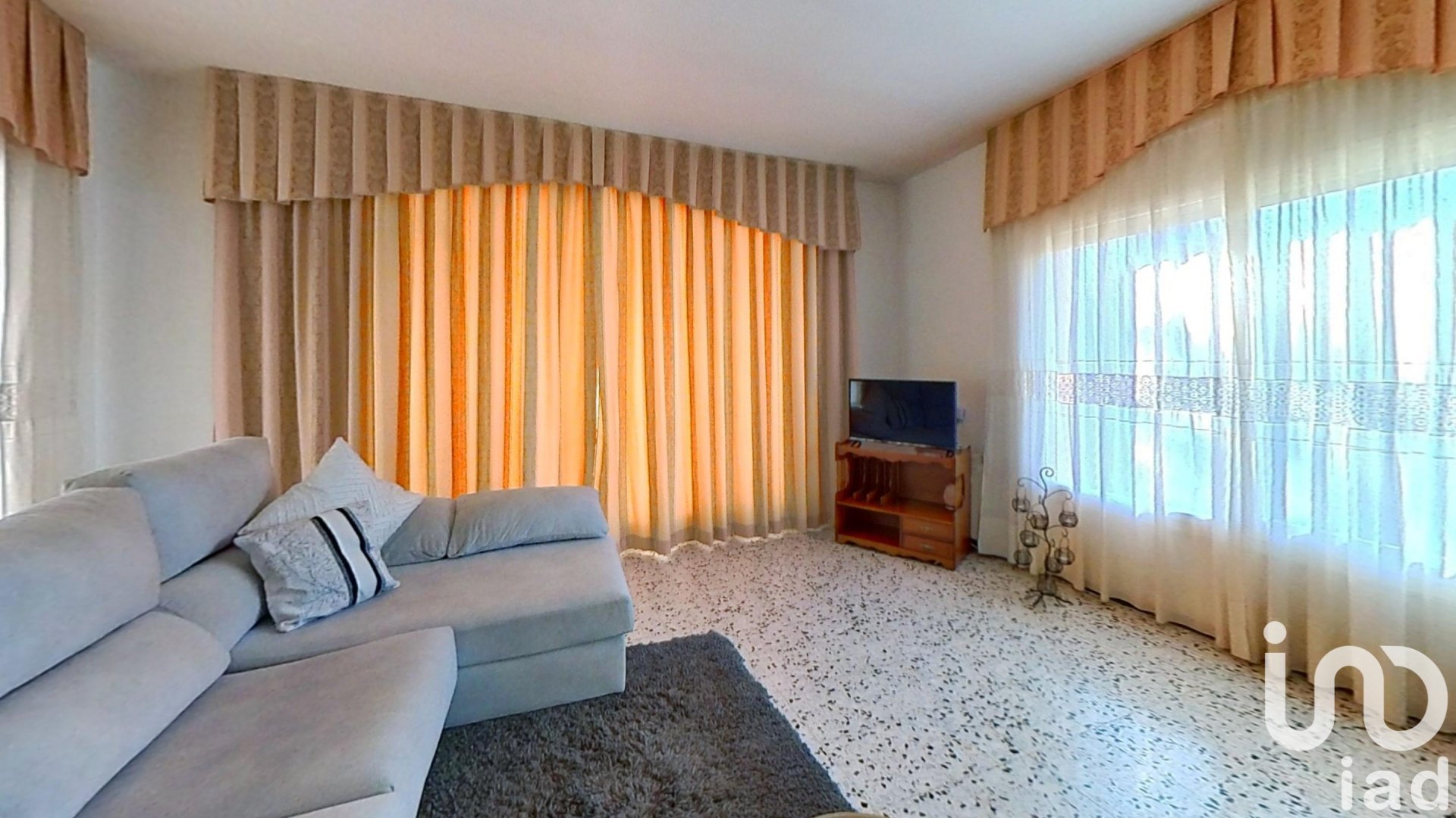 House à Banyeres Del Penedes, Tarragona, Espagne 4 chambres, 324 m2 No. 153073