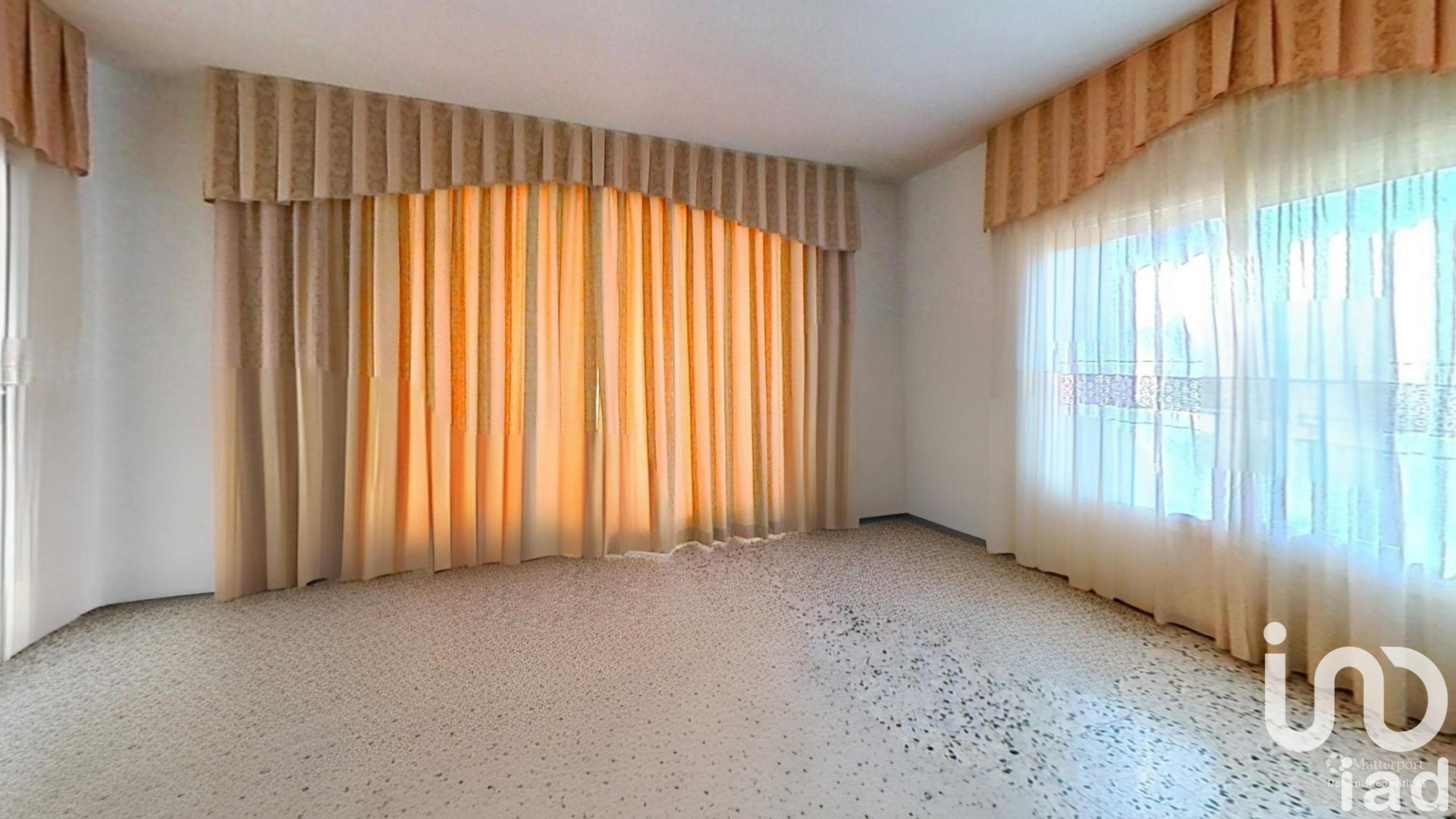 House à Banyeres Del Penedes, Tarragona, Espagne 4 chambres, 324 m2 No. 153073