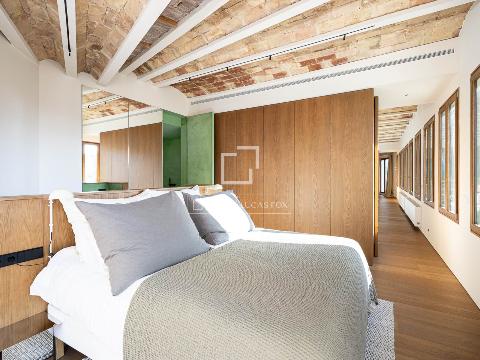 Huoneisto Barcelona, Espanja 2 makuuhuonetta, 142 m2 No. 150568