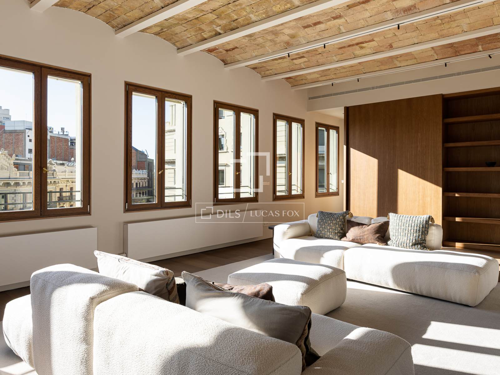 Huoneisto Barcelona, Espanja 2 makuuhuonetta, 142 m2 No. 150568