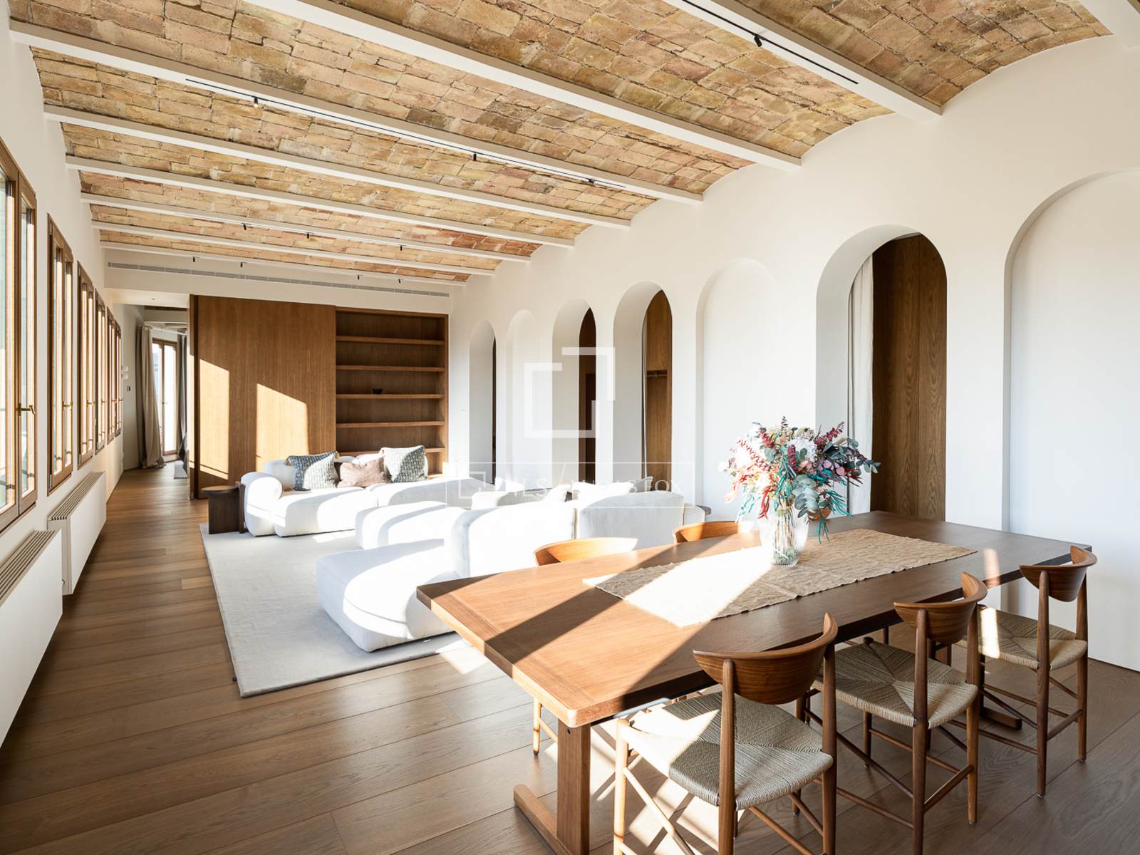 Huoneisto Barcelona, Espanja 2 makuuhuonetta, 142 m2 No. 150568