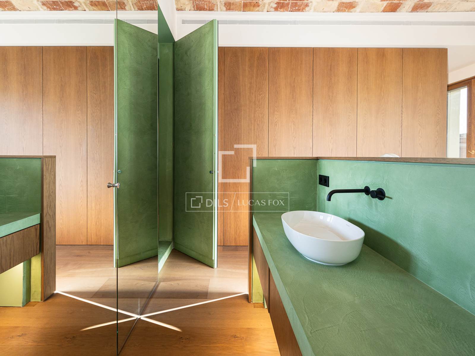 Huoneisto Barcelona, Espanja 2 makuuhuonetta, 142 m2 No. 150568