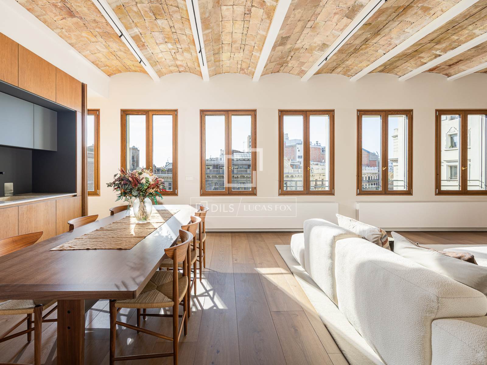 Huoneisto Barcelona, Espanja 2 makuuhuonetta, 142 m2 No. 150568