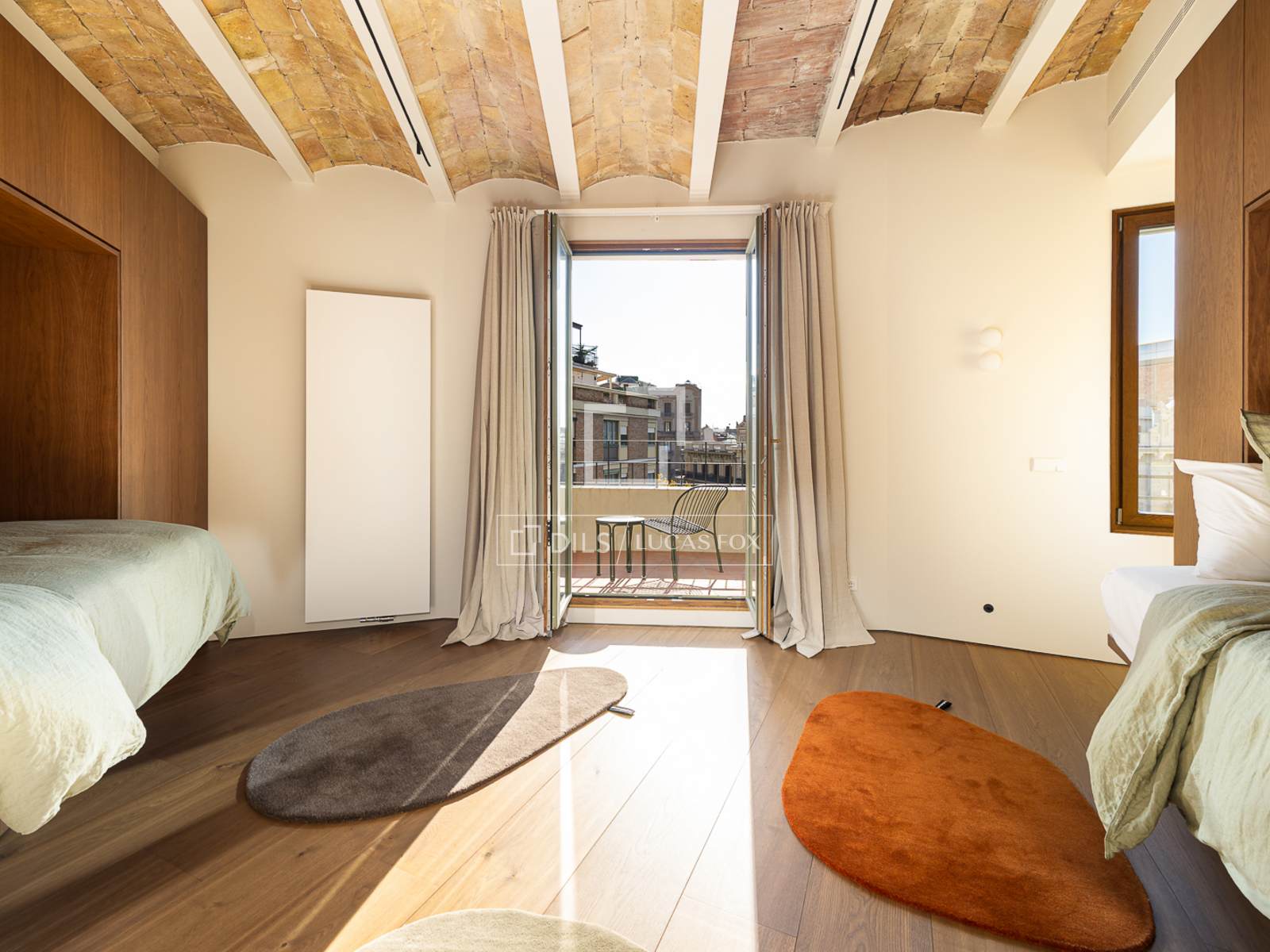 Huoneisto Barcelona, Espanja 2 makuuhuonetta, 142 m2 No. 150568