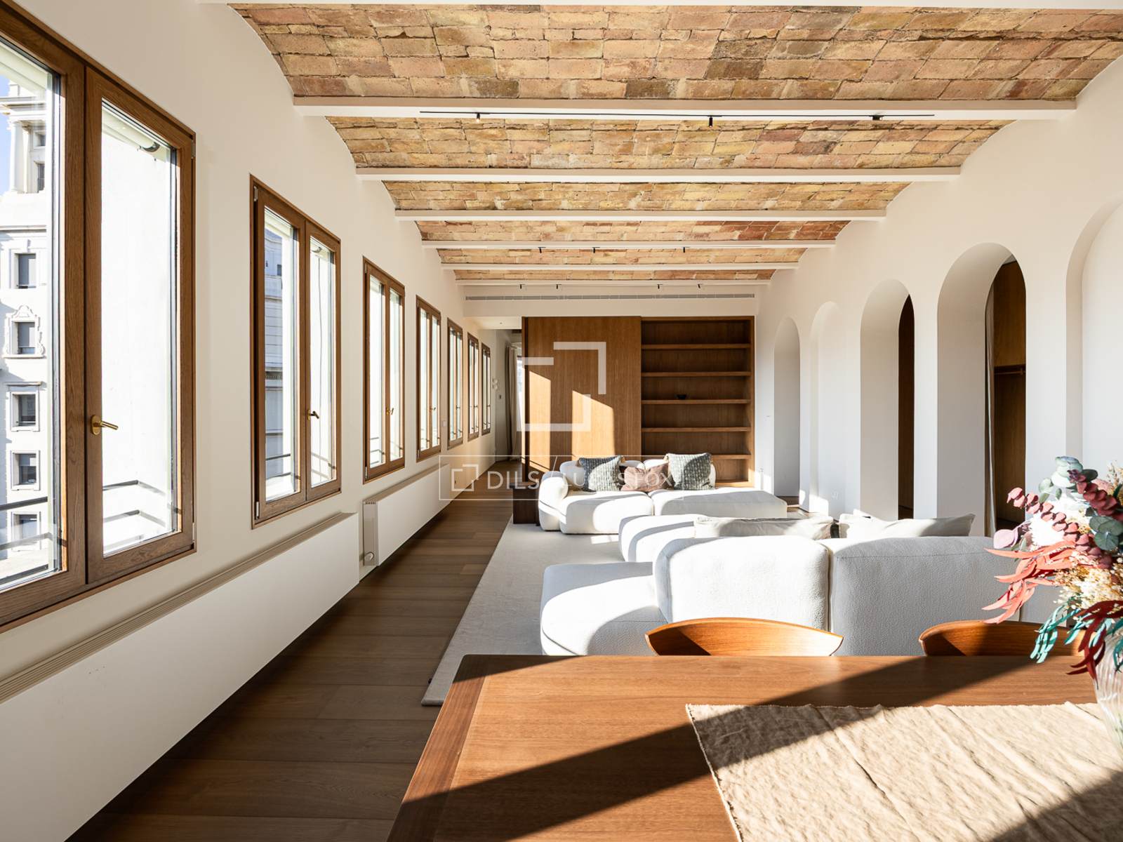 Huoneisto Barcelona, Espanja 2 makuuhuonetta, 142 m2 No. 150568