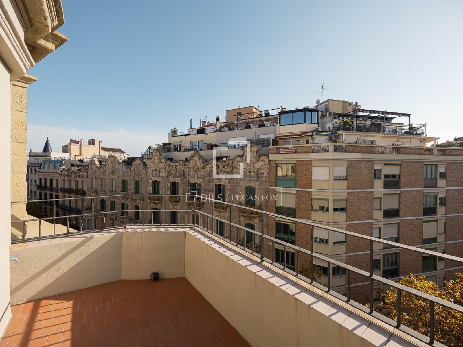 Huoneisto Barcelona, Espanja 2 makuuhuonetta, 142 m2 No. 150568