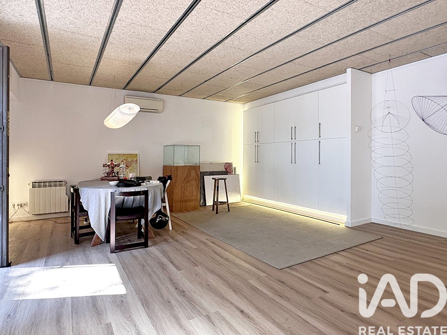 Komerciāls īpašums Barcelona, Spānijā 1 istaba, 53 m2 Nr. 194317