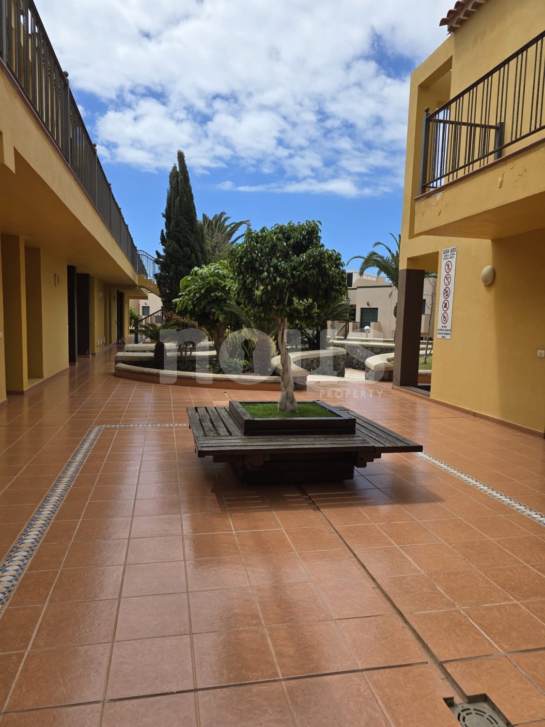Apartamento en Costa del Silencio, Tenerife, España 2 dormitorios, 68 m2 No. 164845