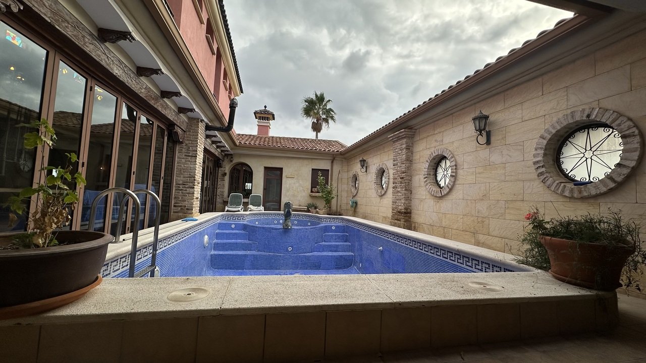 Villa San Miguel de Salinas, Alicante, Spānijā 4 istabas, 550 m2 Nr. 115987