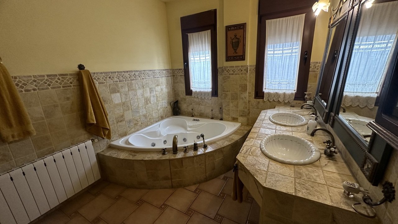 Villa San Miguel de Salinas, Alicante, Spānijā 4 istabas, 550 m2 Nr. 115987