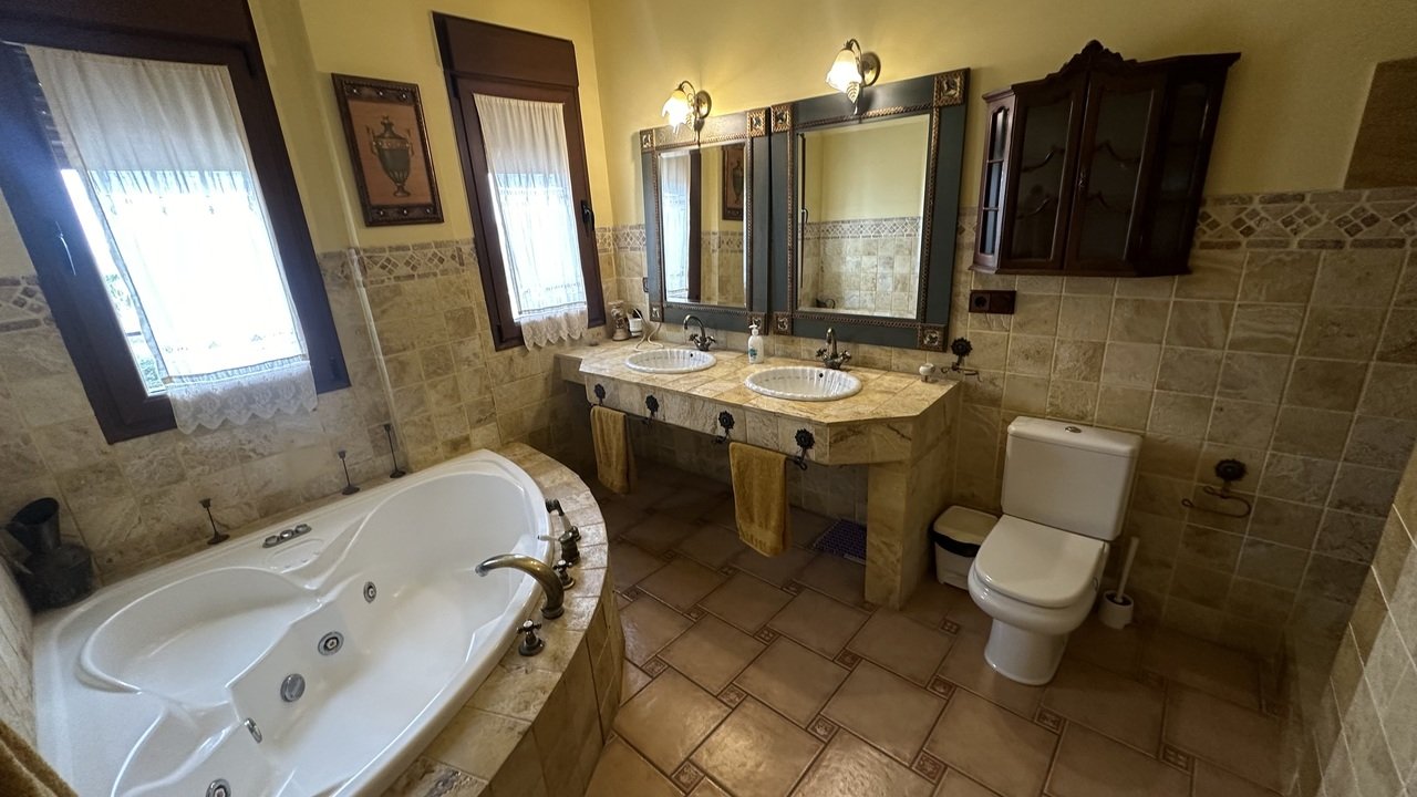 Villa San Miguel de Salinas, Alicante, Spānijā 4 istabas, 550 m2 Nr. 115987