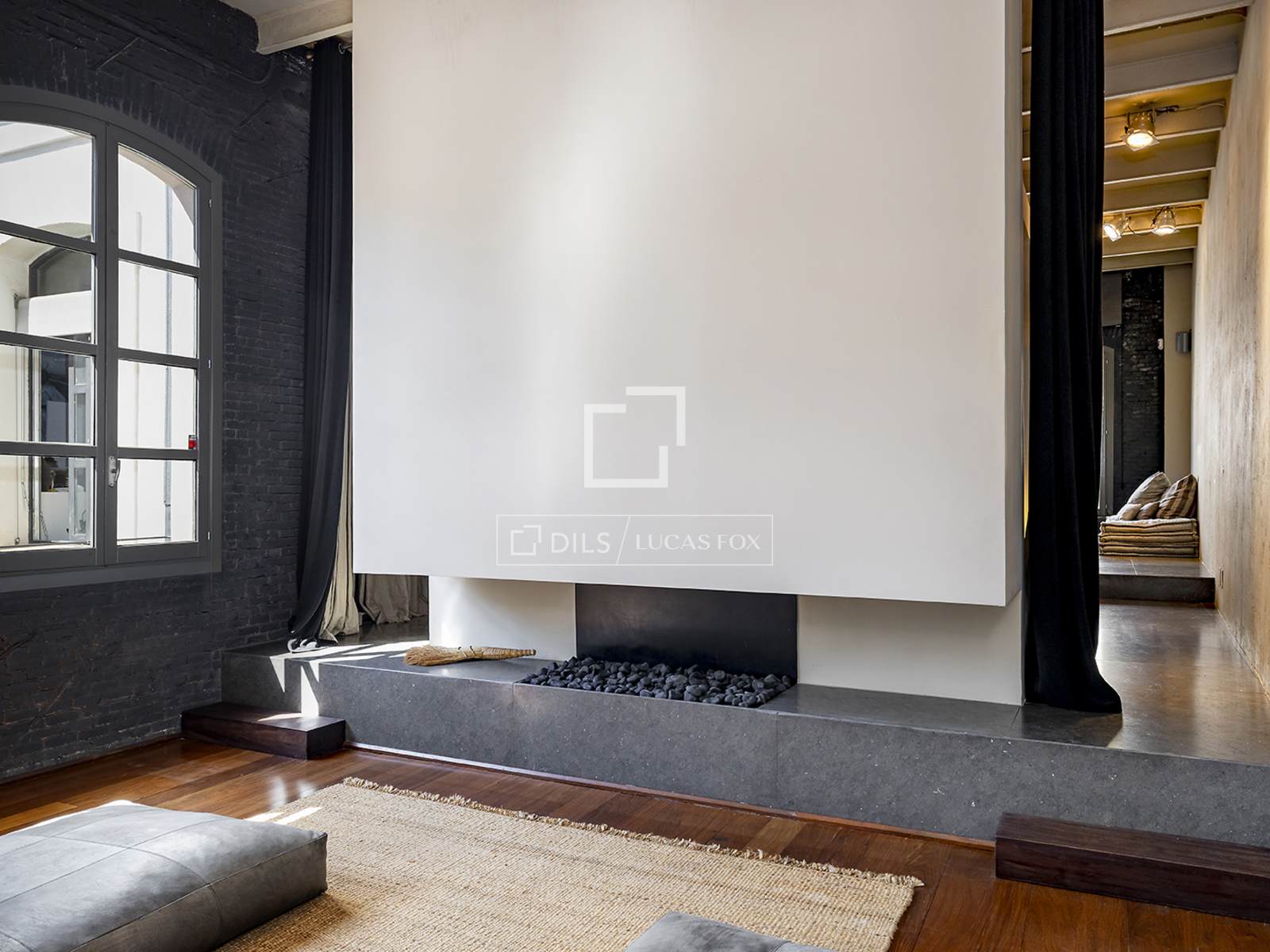 Apartamento en Barcelona, España 2 dormitorios, 251 m2 No. 161360