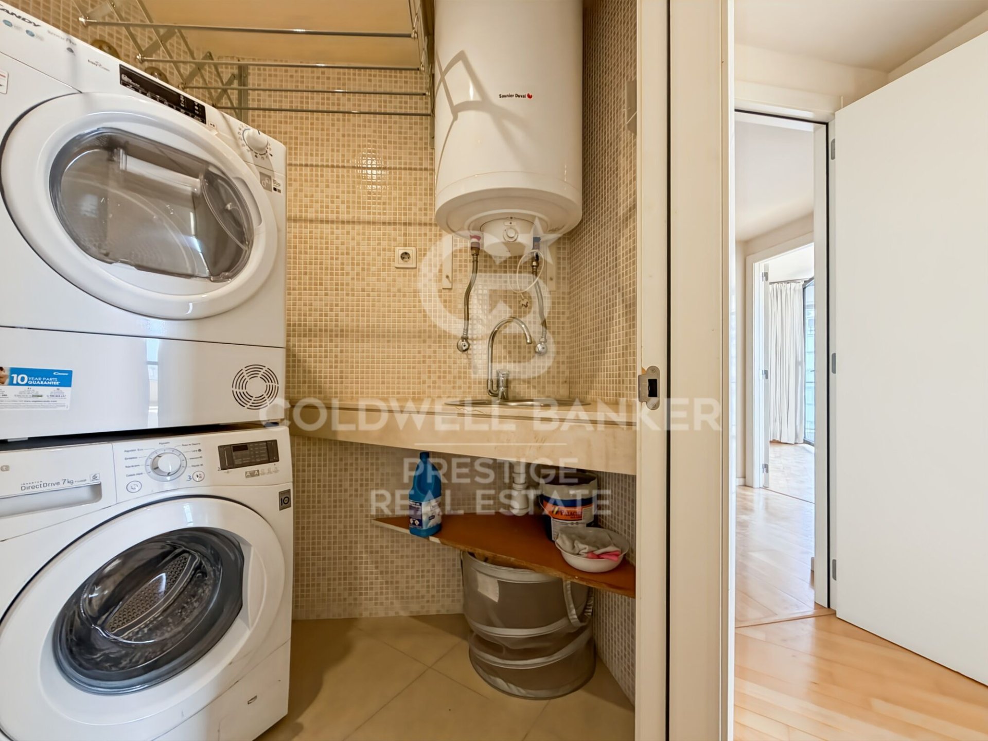 Dzīvoklis Barcelona, Spānijā 4 istabas, 171 m2 Nr. 178712