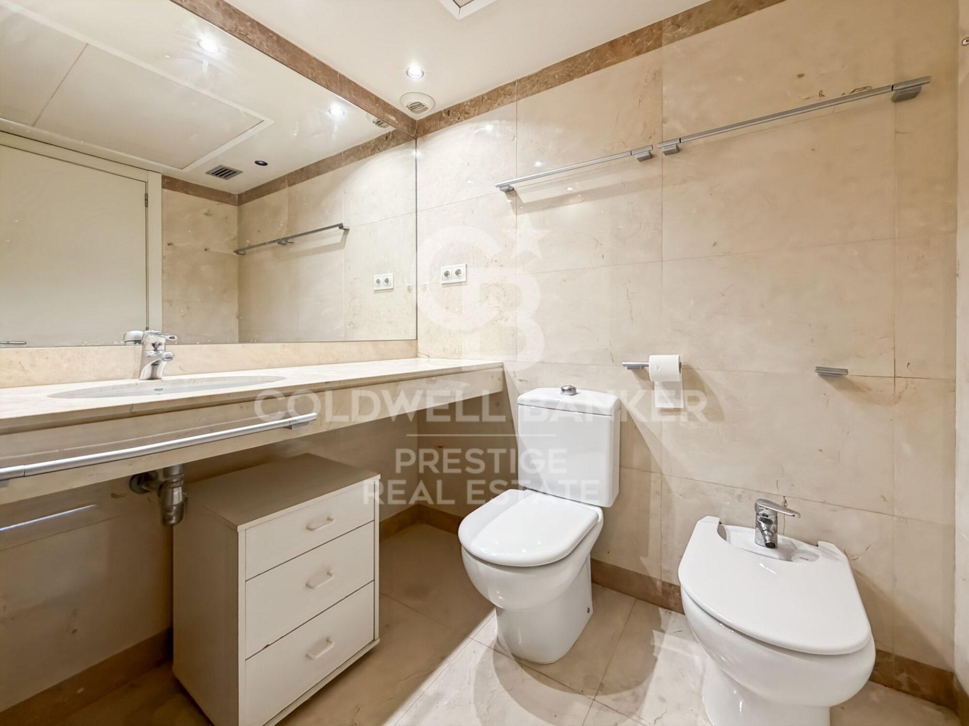 Dzīvoklis Barcelona, Spānijā 4 istabas, 171 m2 Nr. 178712