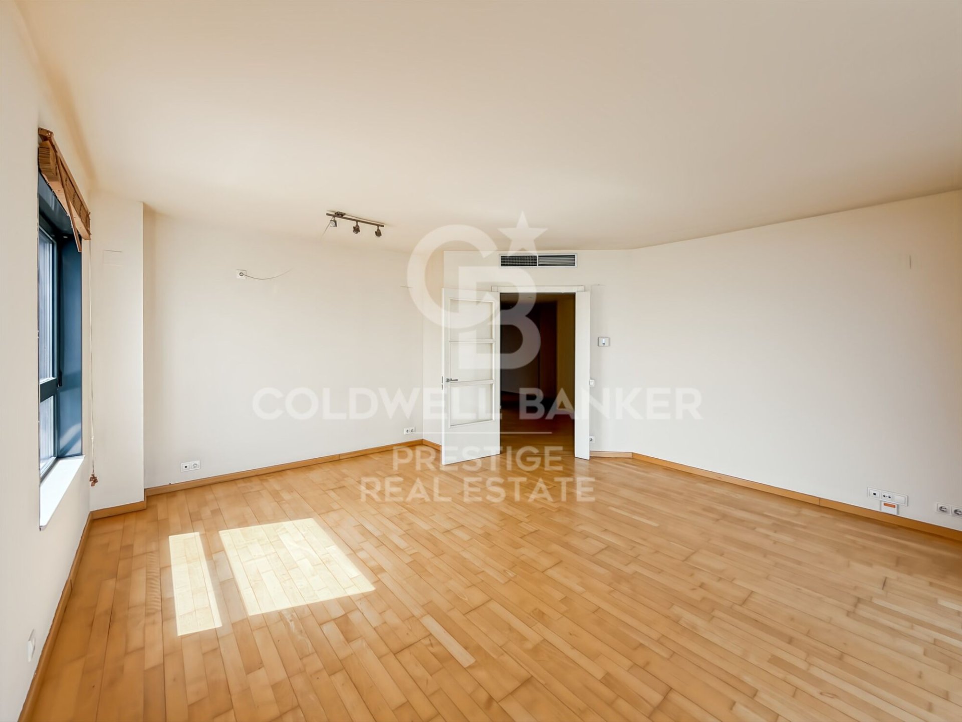 Dzīvoklis Barcelona, Spānijā 4 istabas, 171 m2 Nr. 178712